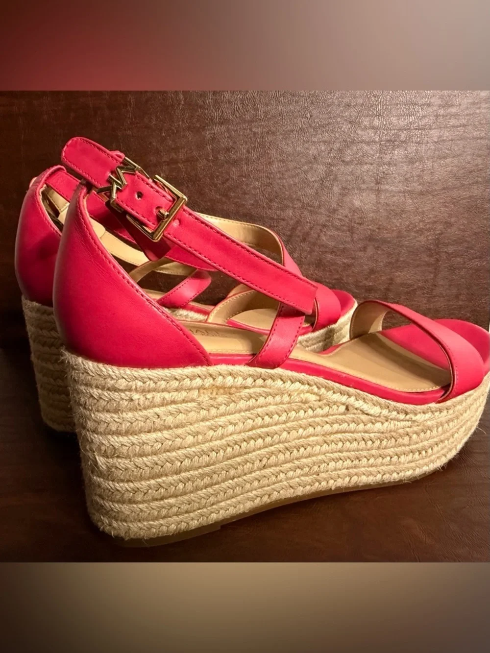 Michael Kors Women’s Hot Pink Espadrille Wedge Sandals Size 8.5 Gold Accents